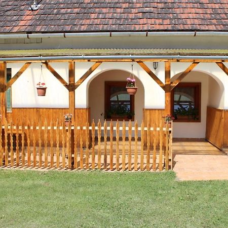 Orban Porta Hotel Szalafő Eksteriør billede
